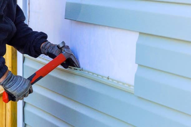 Reliable Emergency Siding Repair contractor in Home, WA by Creative Siding